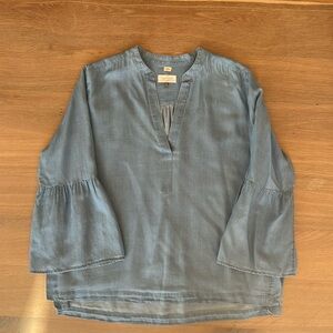 Loft chambray feather light tunic- EUC